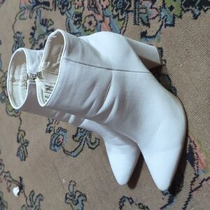 Women's Chunky Heel Ankle Boots Pointed Toe Slip-On Mid Block Heels Side Zipper